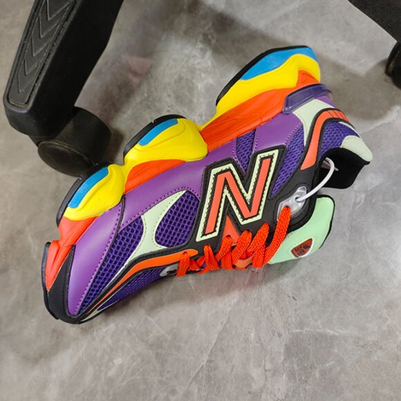 New Balance 9060 Sneakers - Picture 5 of 6